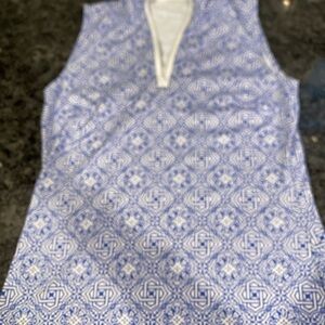 J. McLaughlin Blue and White Geometric Top.